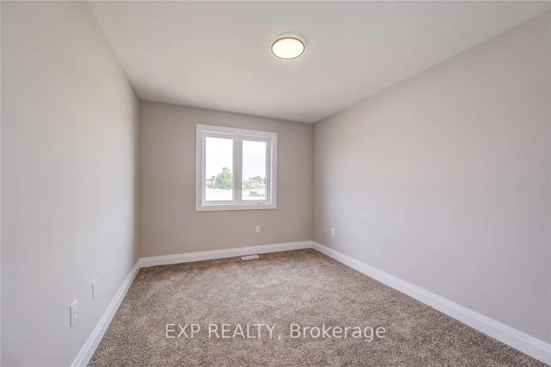 Photo 30 of 102 Thackeray Way, Minto — HOMEH