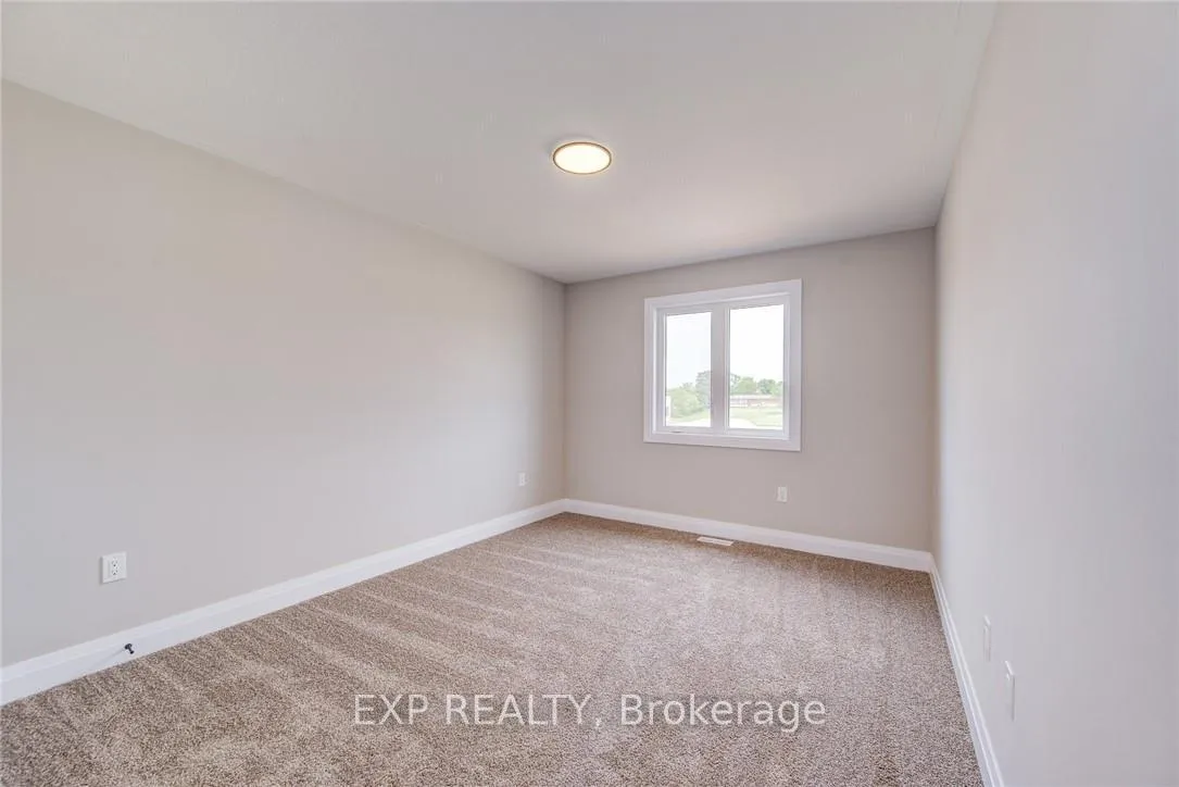 Photo 31 of 102 Thackeray Way, Minto — HOMEH