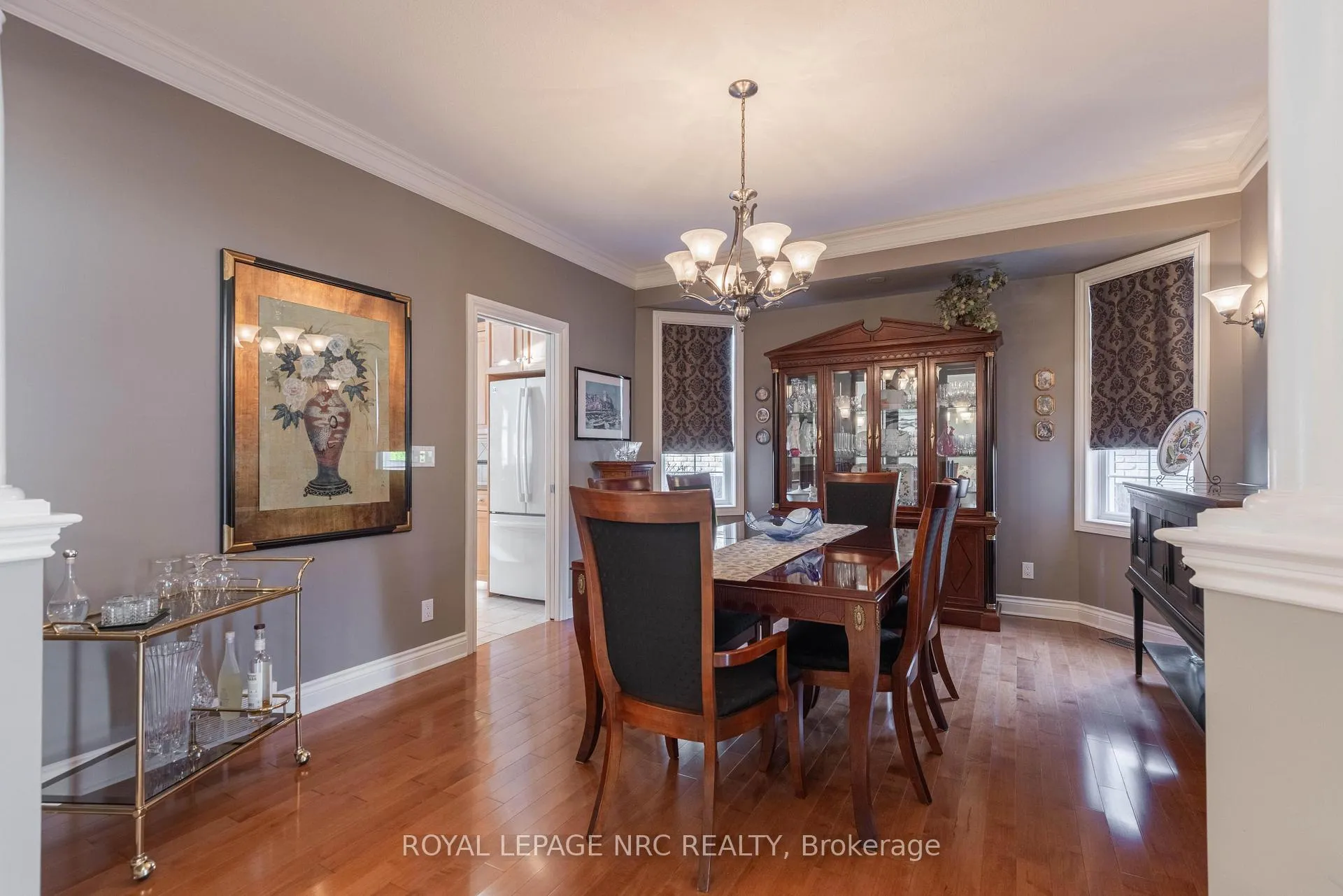 Photo 8 of 47 Countryside Drive, St. Catharines, Grapeview — HOMEH