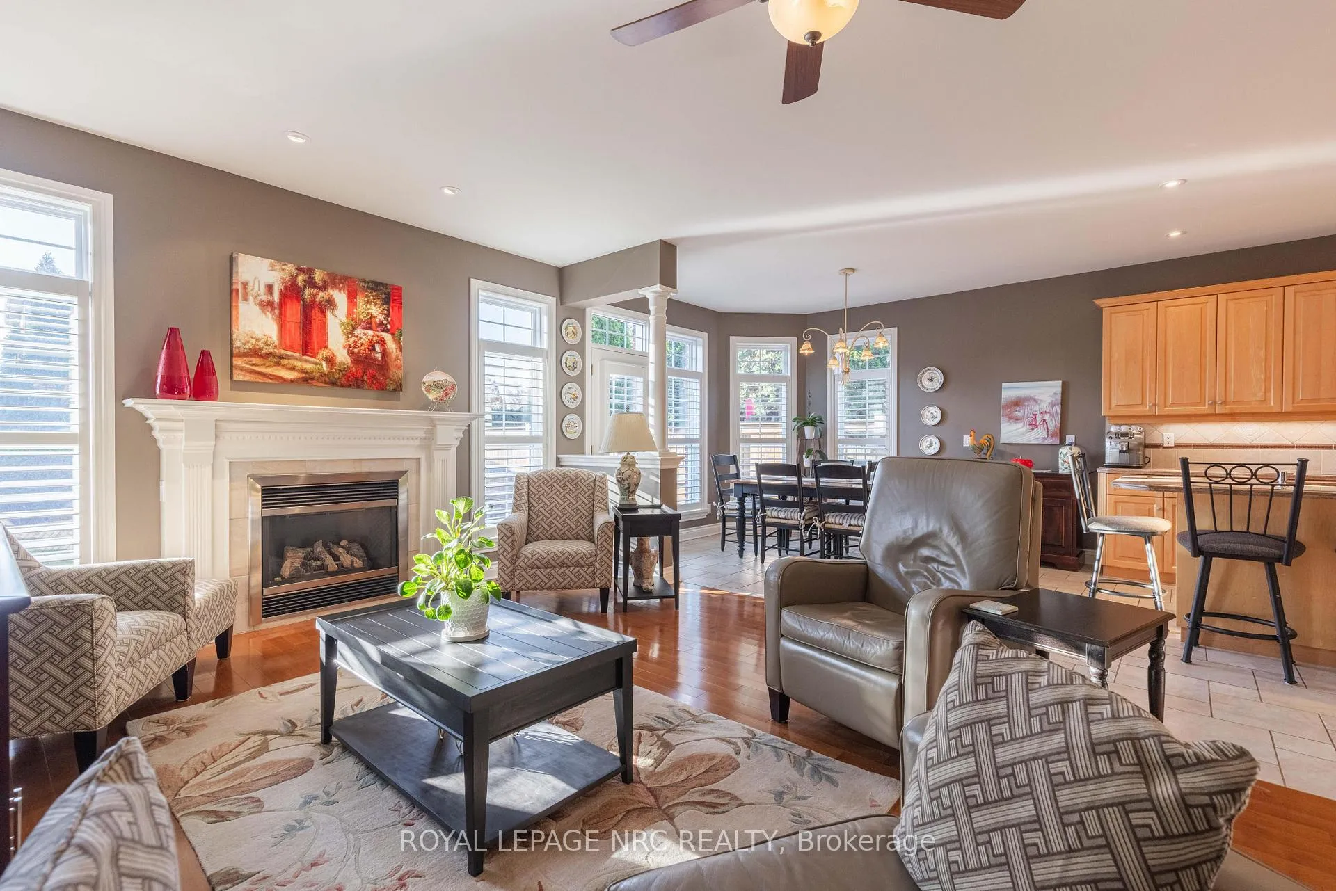 Photo 11 of 47 Countryside Drive, St. Catharines, Grapeview — HOMEH