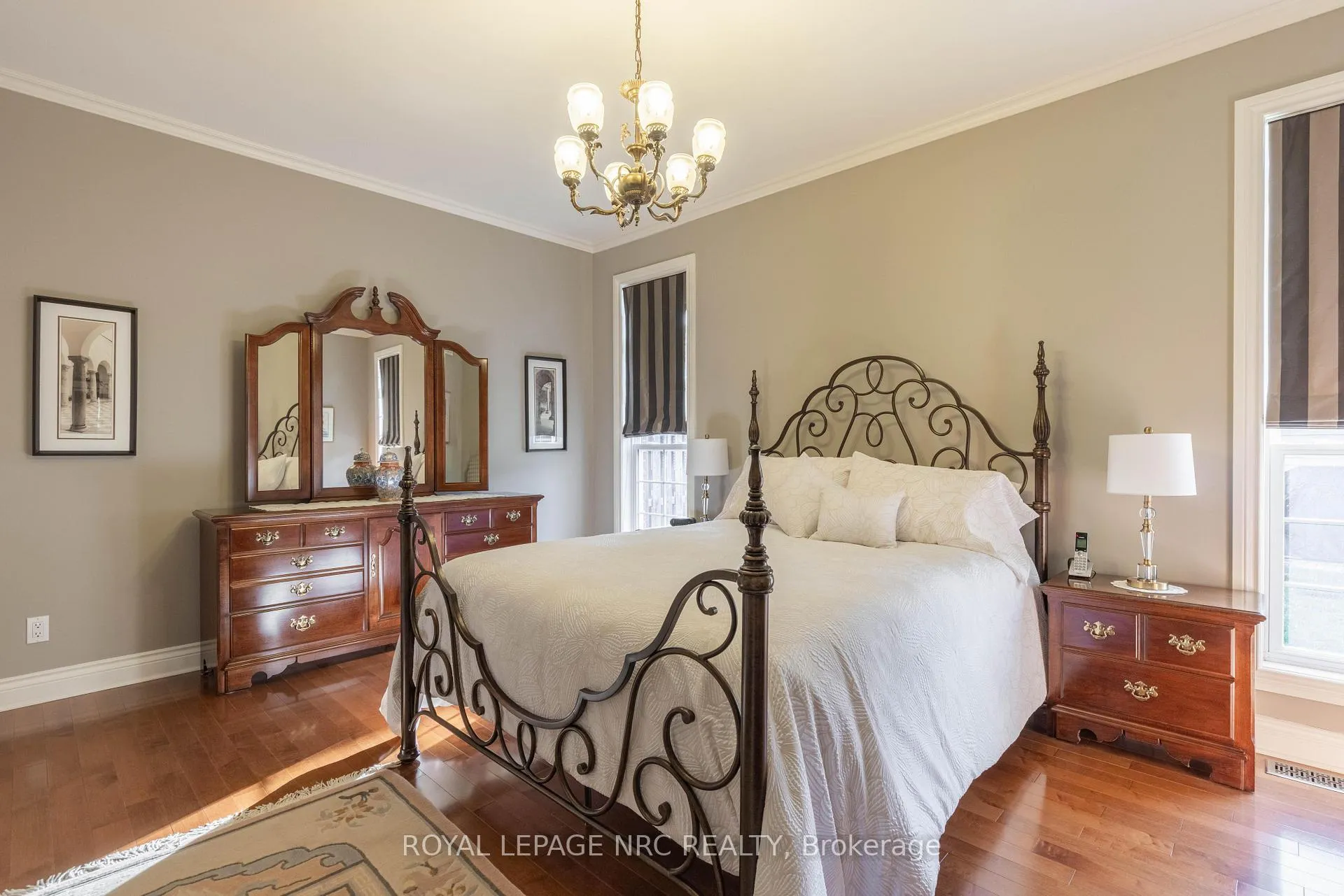 Photo 19 of 47 Countryside Drive, St. Catharines, Grapeview — HOMEH