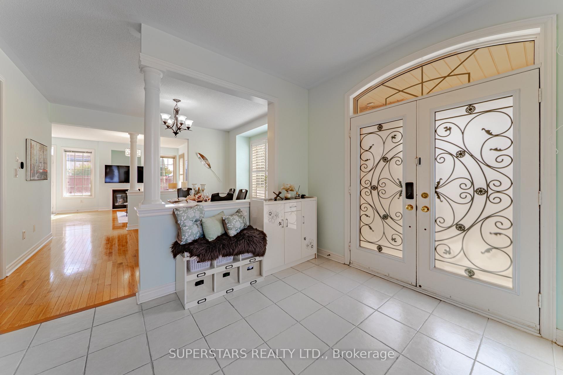 Photo 5 of 1 Stoney Creek Drive, Markham, Greensborough — HOMEH