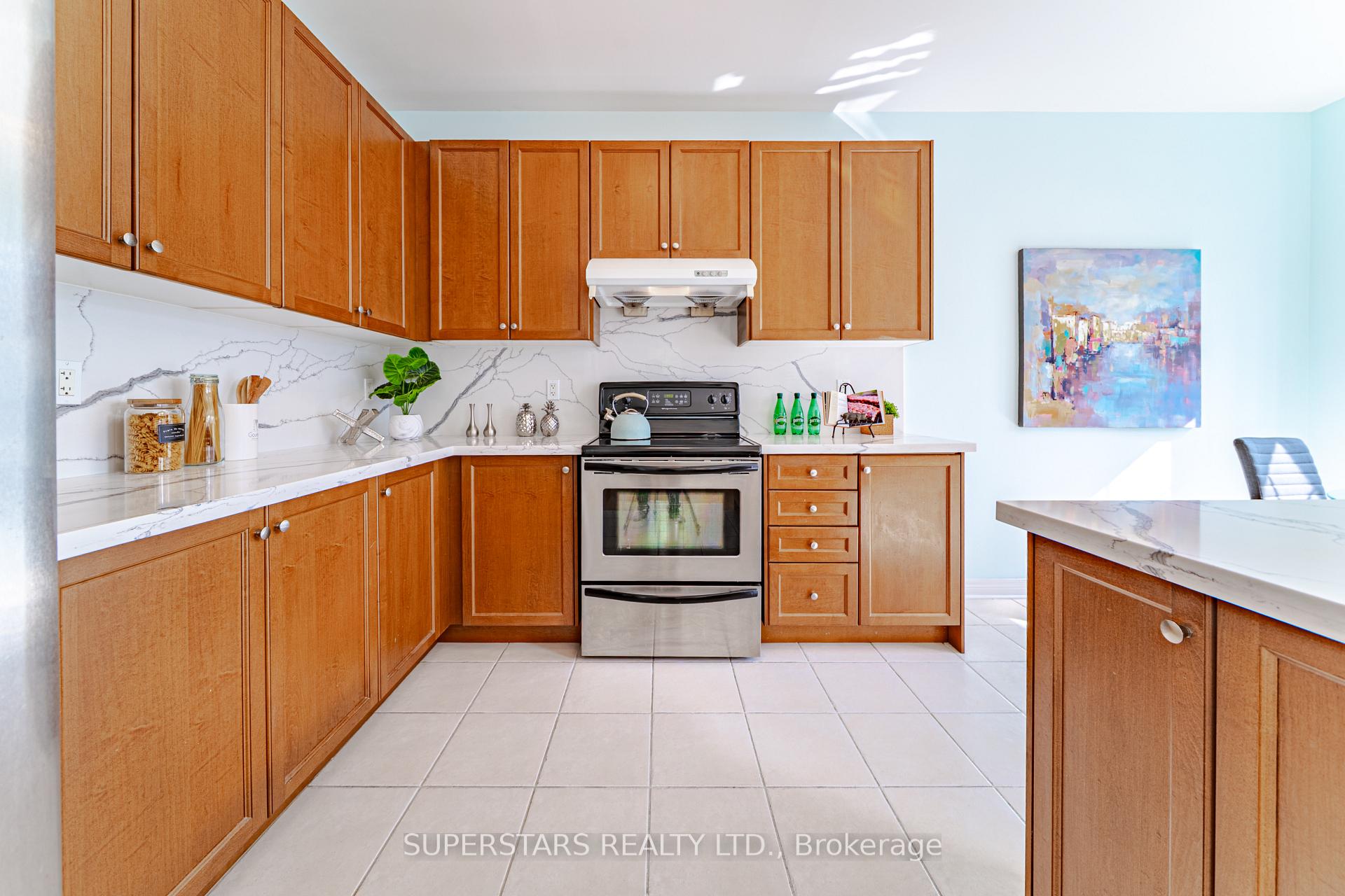Photo 17 of 1 Stoney Creek Drive, Markham, Greensborough — HOMEH
