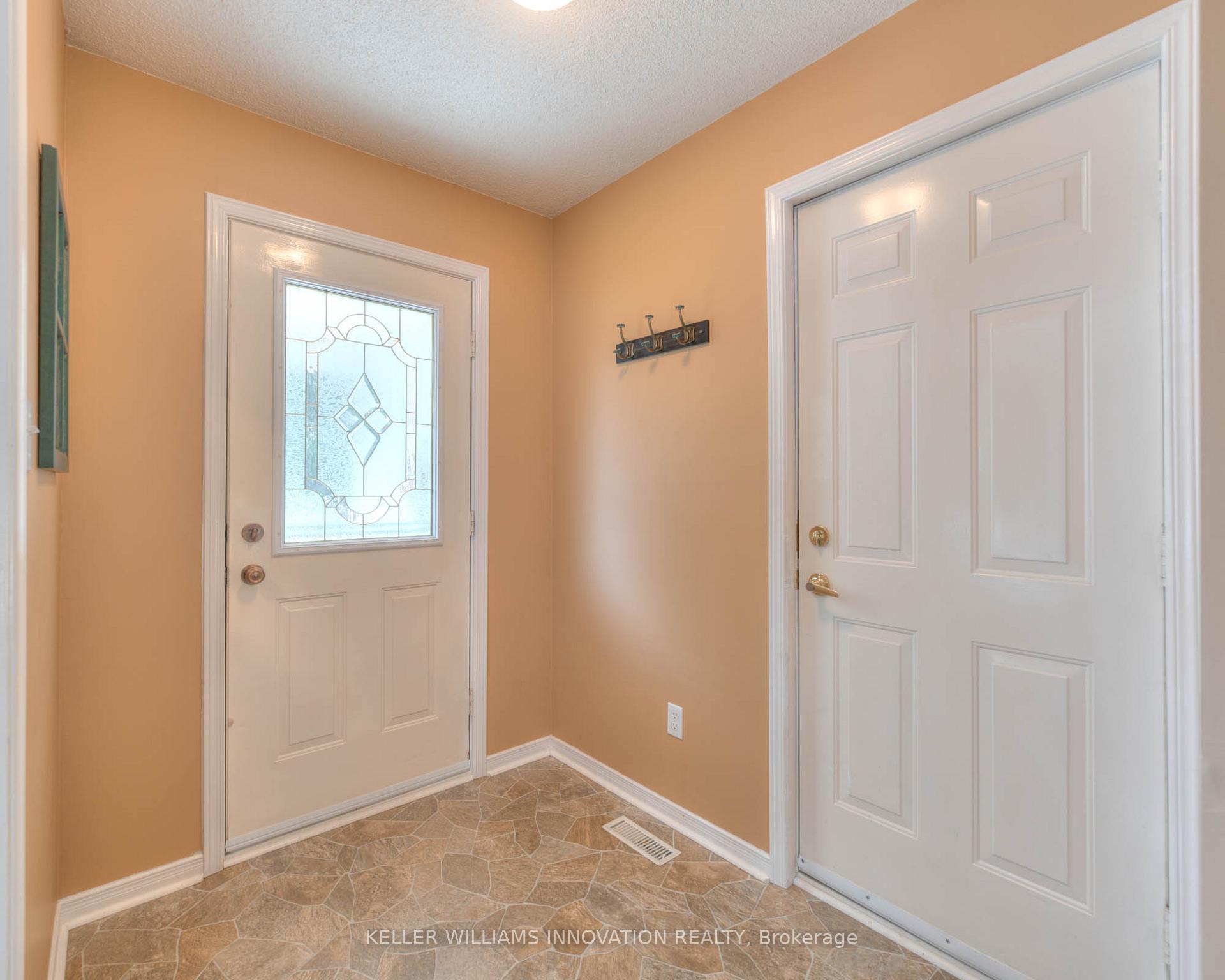 Photo 6 of 53 Biehn Drive, Kitchener — HOMEH