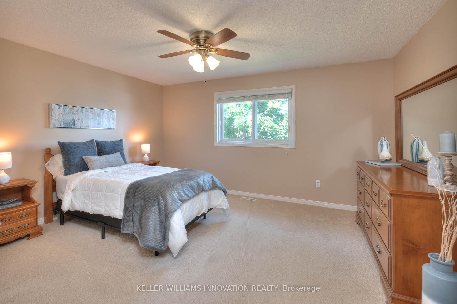 Photo 18 of 53 Biehn Drive, Kitchener — HOMEH