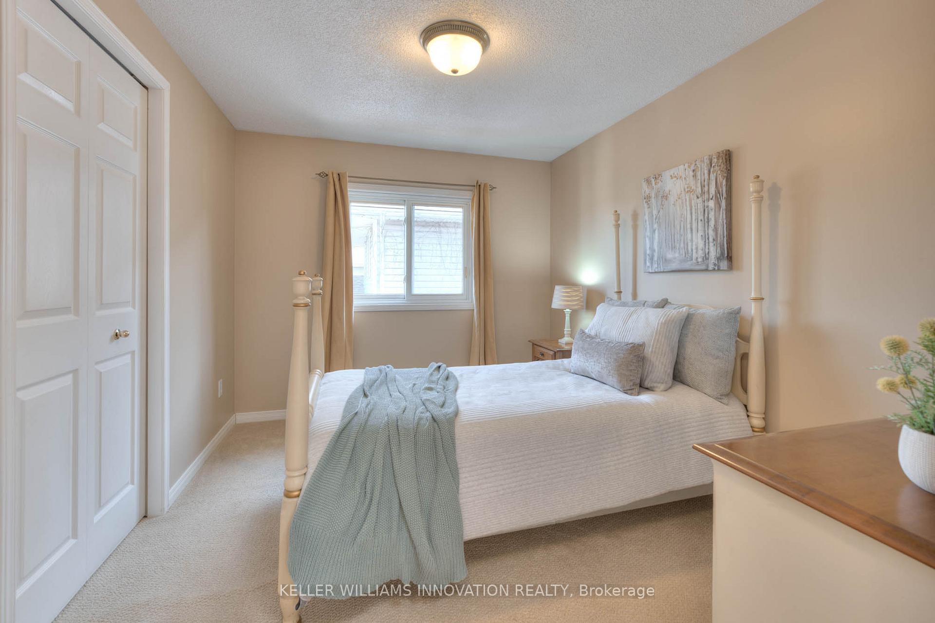 Photo 21 of 53 Biehn Drive, Kitchener — HOMEH