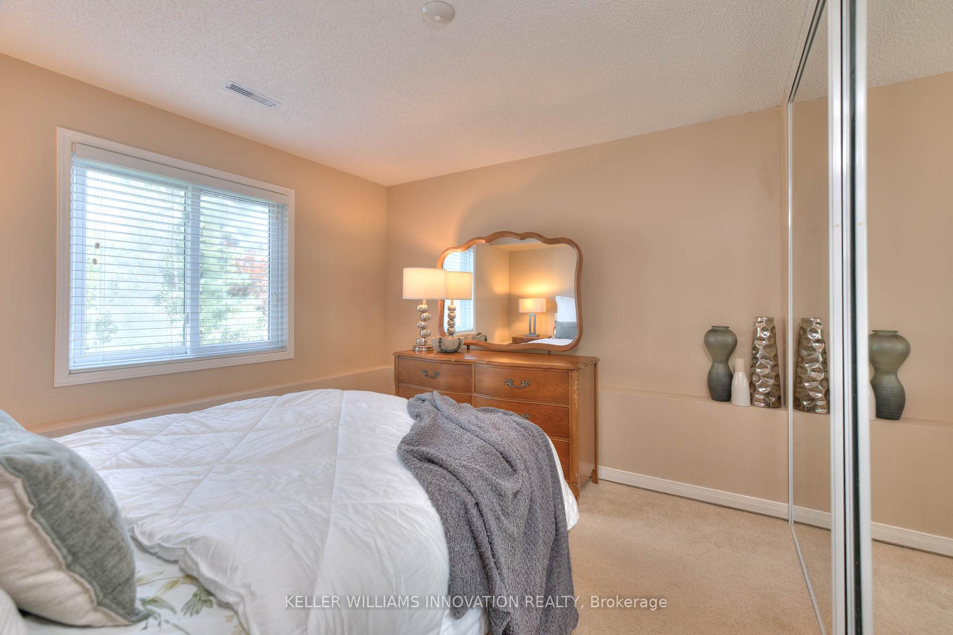Photo 28 of 53 Biehn Drive, Kitchener — HOMEH