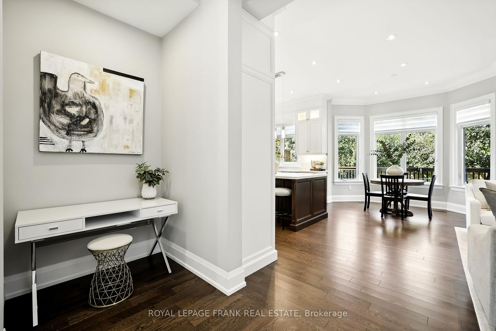Photo 13 of 52 Wootten Way N, Markham, Markham Village — HOMEH