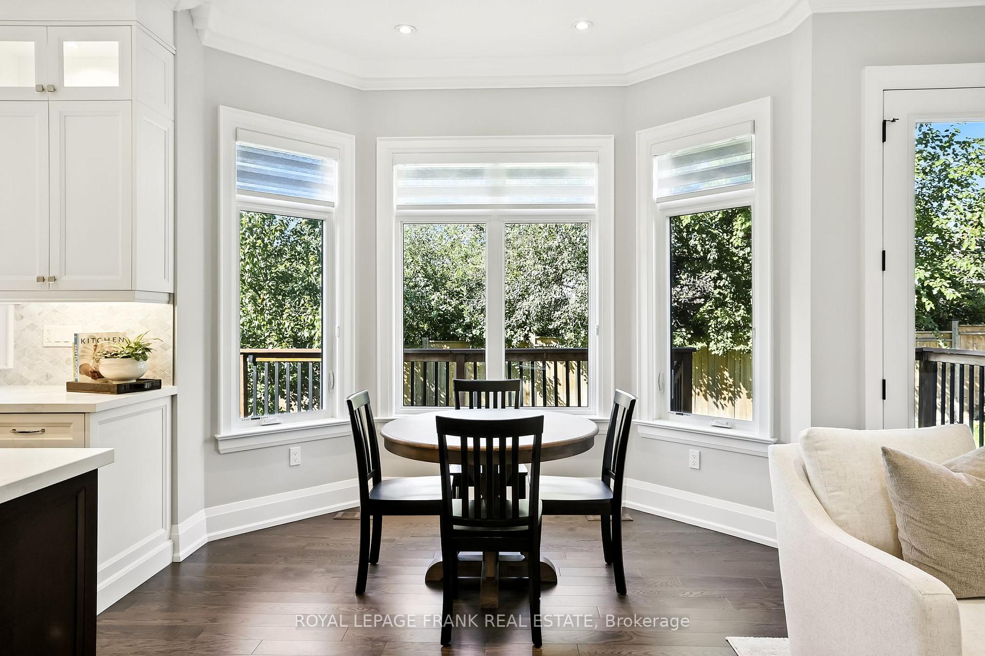 Photo 23 of 52 Wootten Way N, Markham, Markham Village — HOMEH