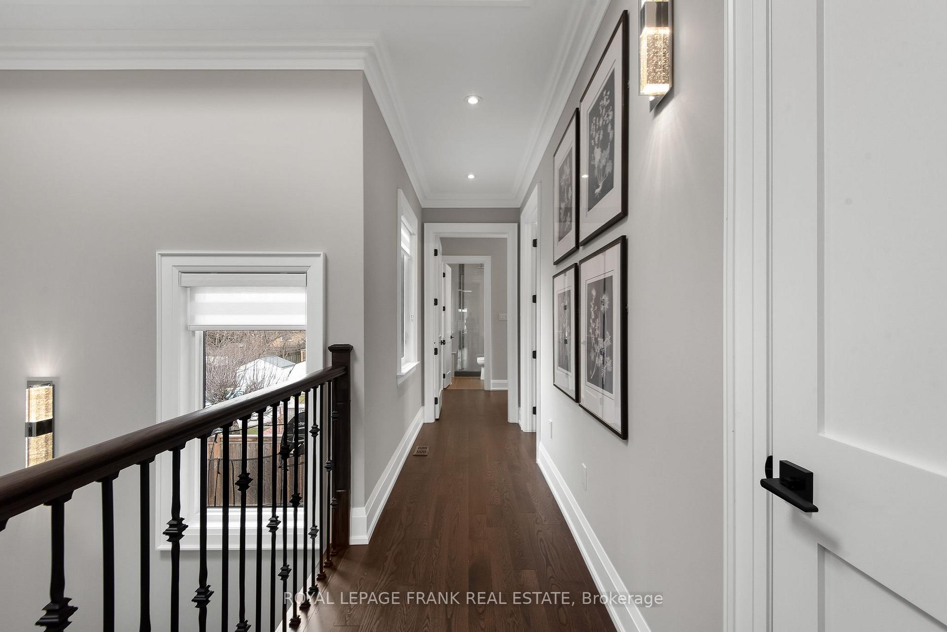 Photo 30 of 52 Wootten Way N, Markham, Markham Village — HOMEH