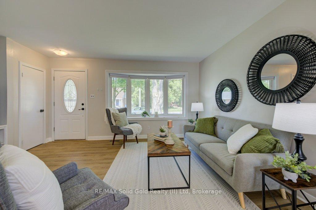 Photo 6 of 89 Roxborough Avenue, Kitchener — HOMEH