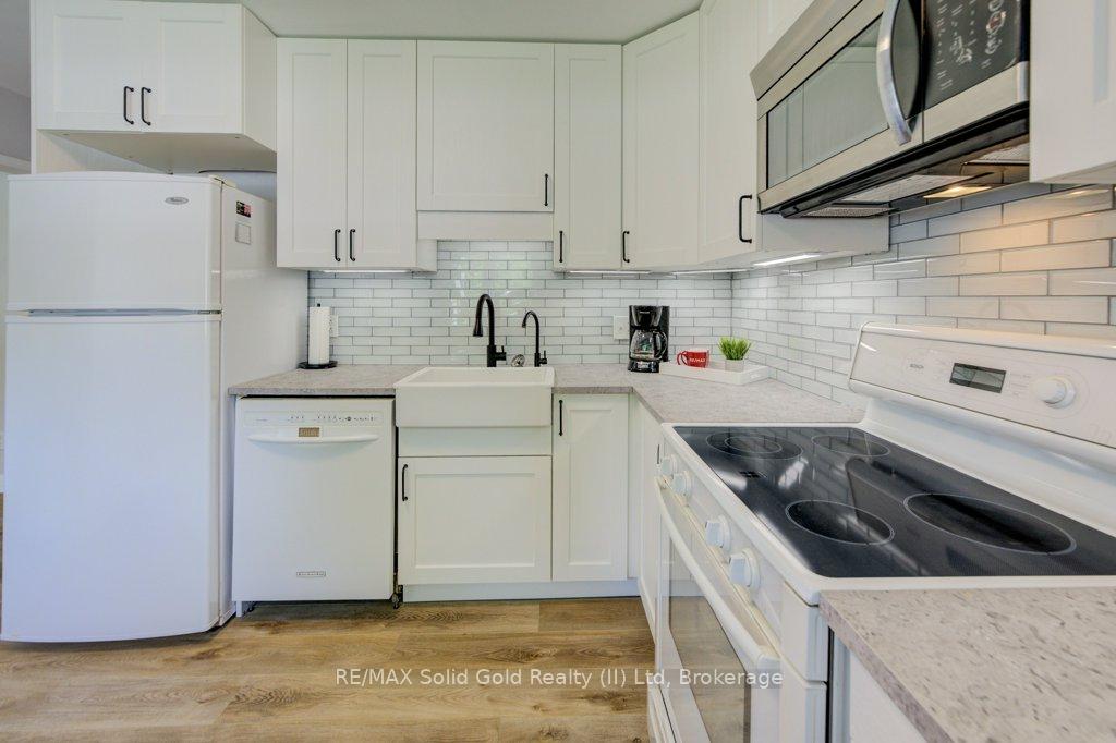 Photo 16 of 89 Roxborough Avenue, Kitchener — HOMEH