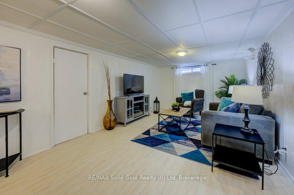 Photo 30 of 89 Roxborough Avenue, Kitchener — HOMEH