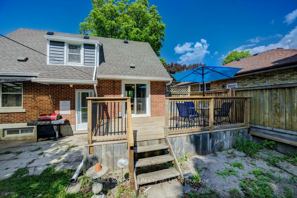 Photo 33 of 89 Roxborough Avenue, Kitchener — HOMEH