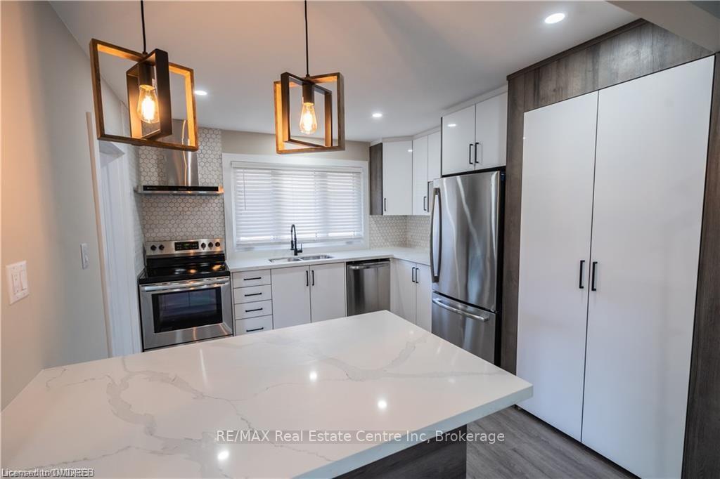 Photo 2 of Unit Upper, 47 Duncairn Avenue, Kitchener — HOMEH