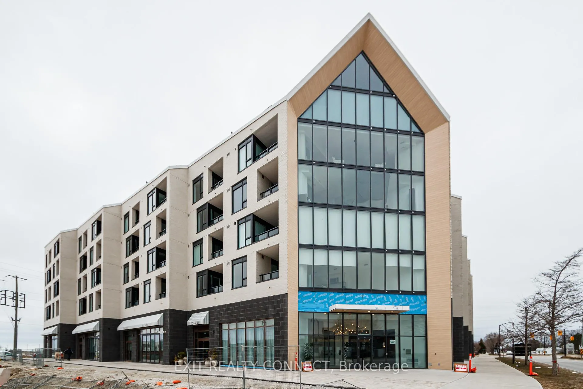 Photo 1 of Unit 218, 31 Huron Street, Collingwood — HOMEH
