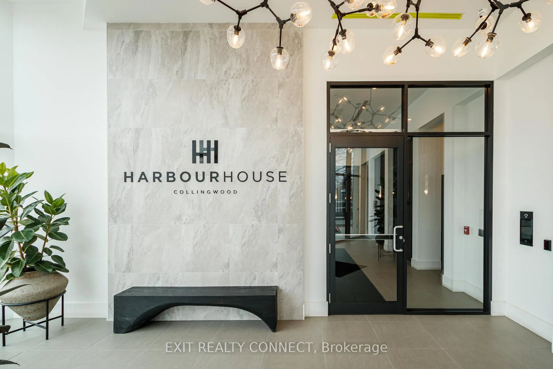 Photo 2 of Unit 218, 31 Huron Street, Collingwood — HOMEH