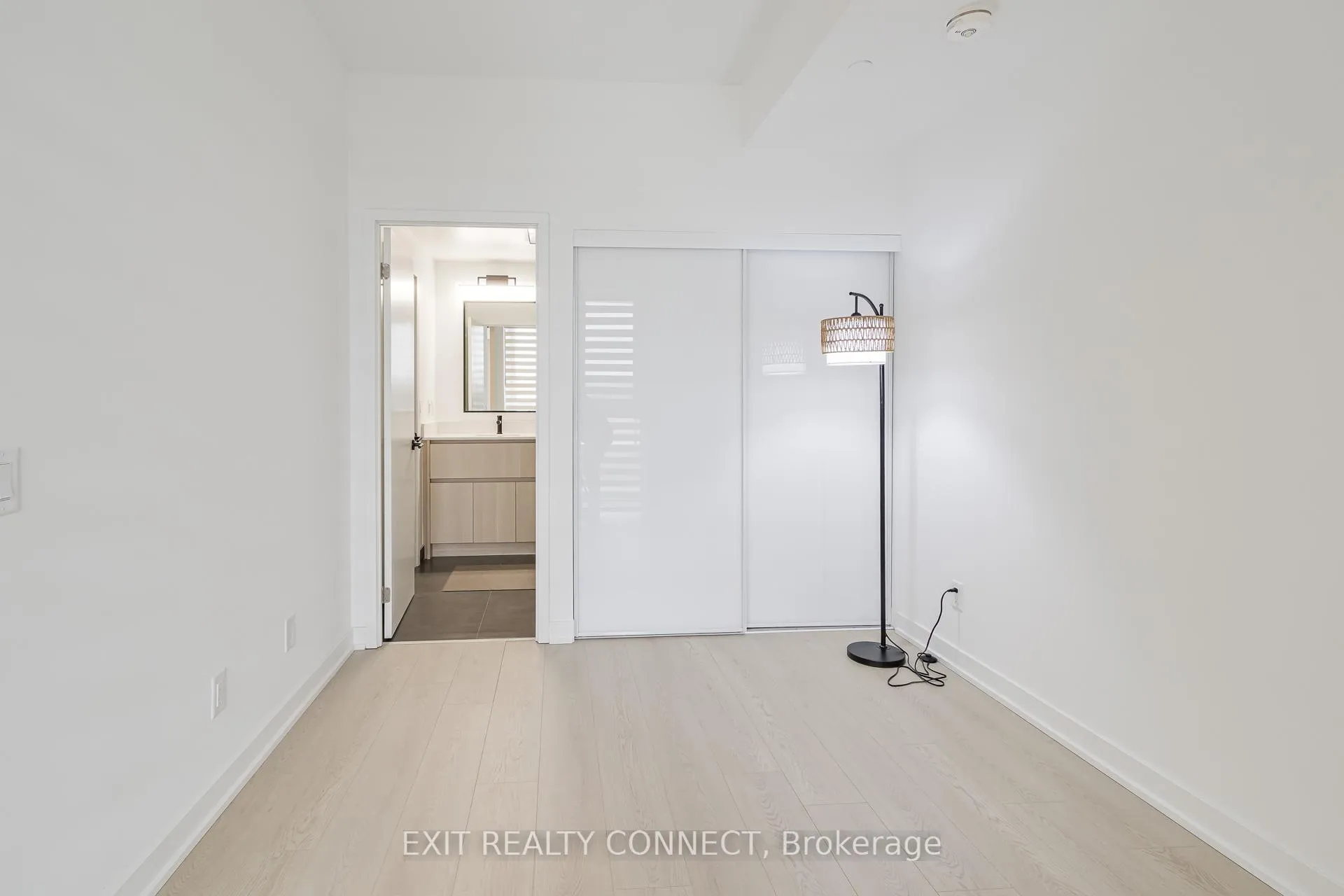 Photo 11 of Unit 218, 31 Huron Street, Collingwood — HOMEH