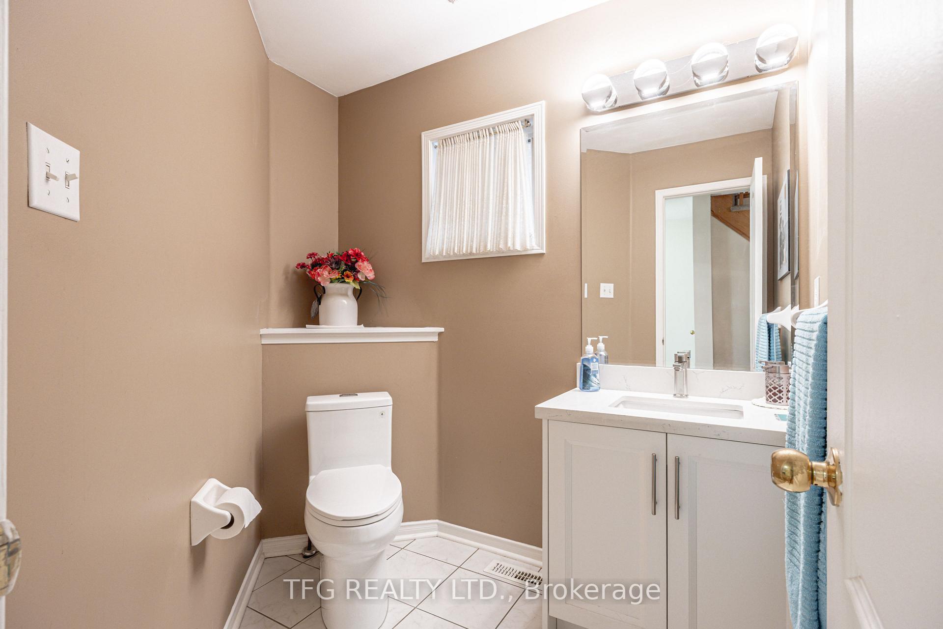 Photo 11 of 84 Stotts Crescent, Markham, Wismer — HOMEH