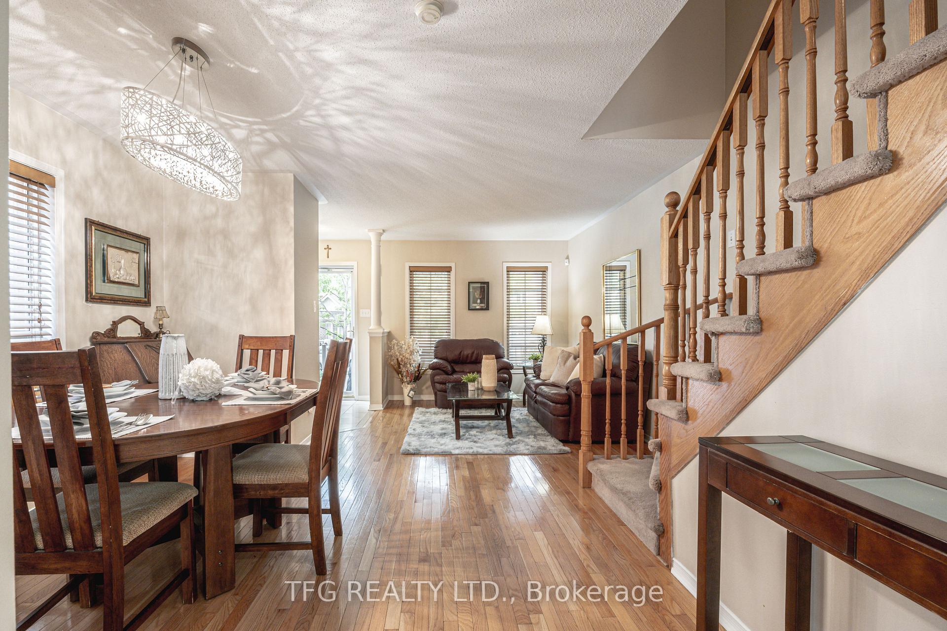 Photo 12 of 84 Stotts Crescent, Markham, Wismer — HOMEH