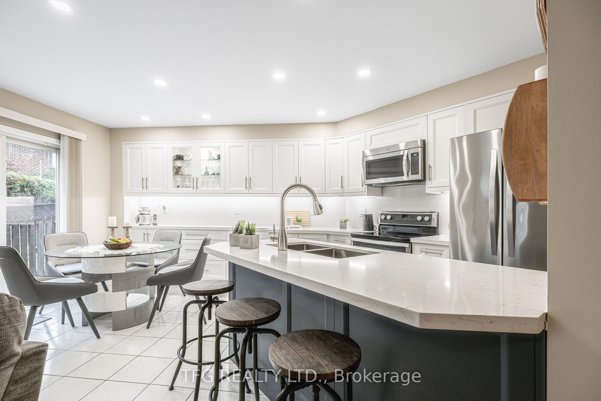 Photo 14 of 84 Stotts Crescent, Markham, Wismer — HOMEH