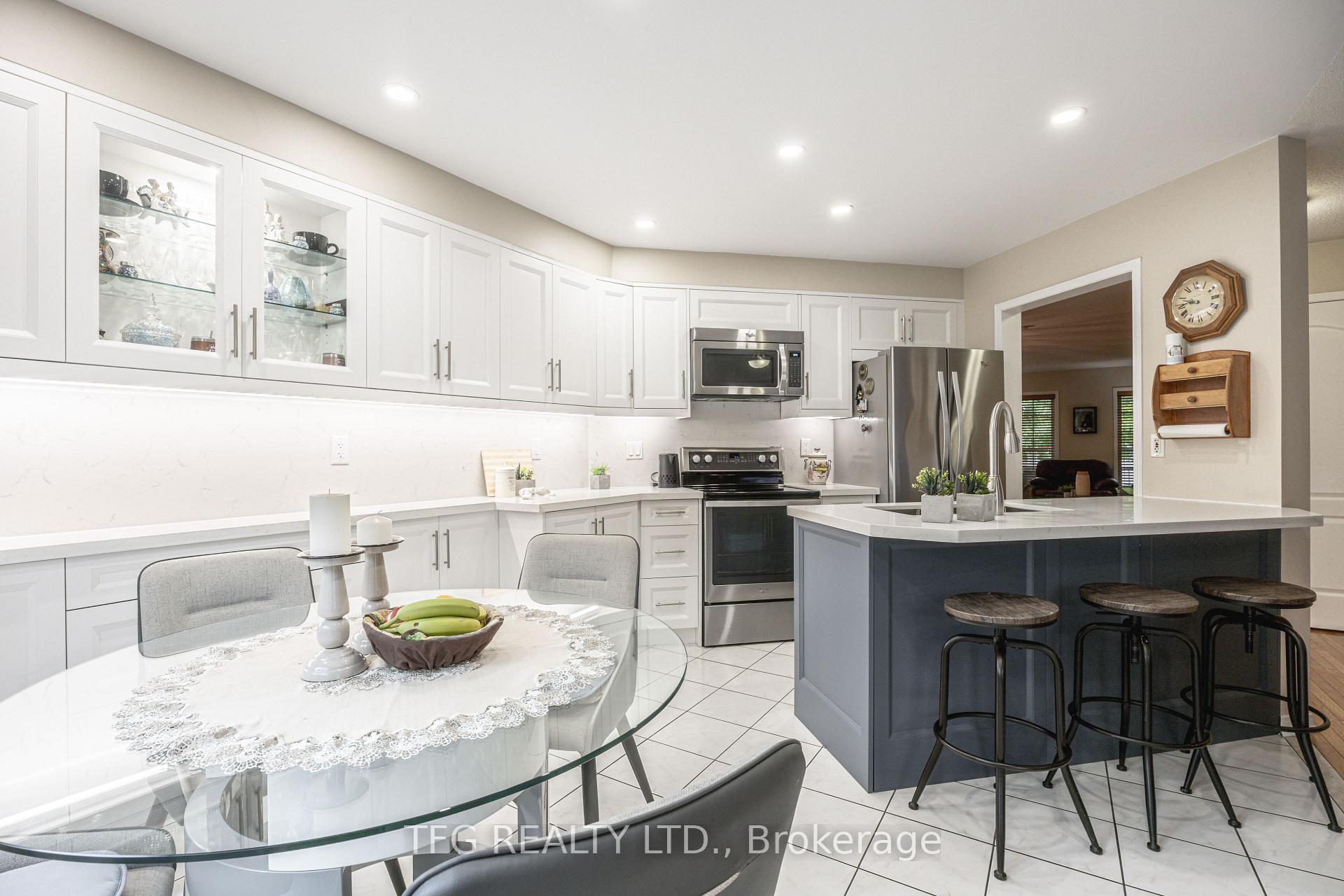 Photo 17 of 84 Stotts Crescent, Markham, Wismer — HOMEH