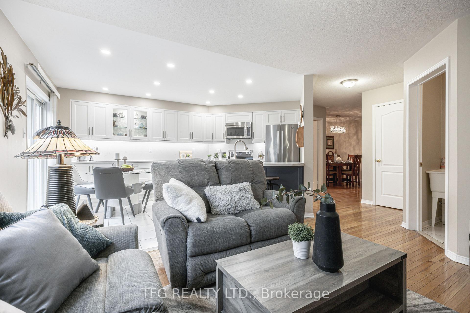 Photo 20 of 84 Stotts Crescent, Markham, Wismer — HOMEH