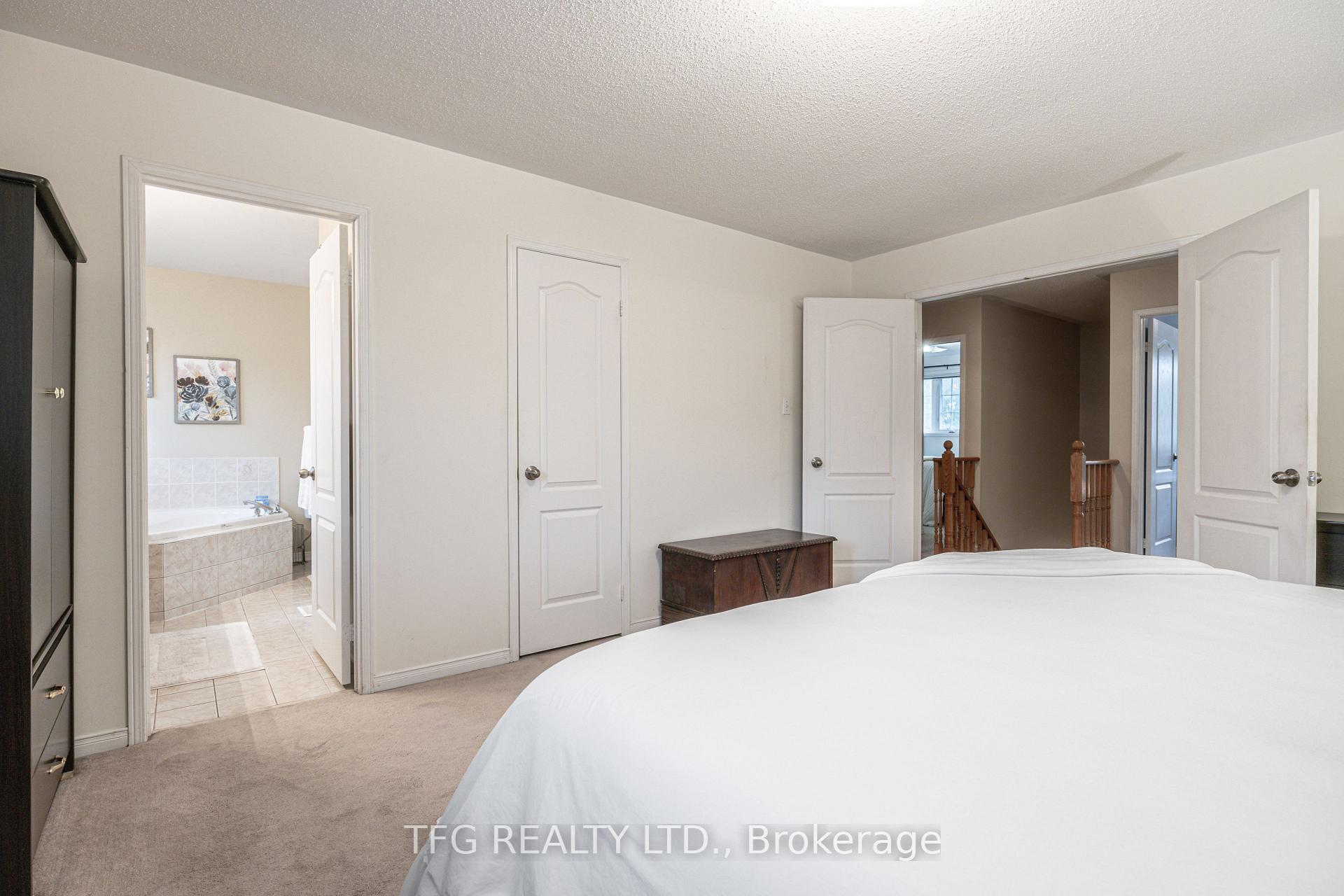 Photo 29 of 84 Stotts Crescent, Markham, Wismer — HOMEH