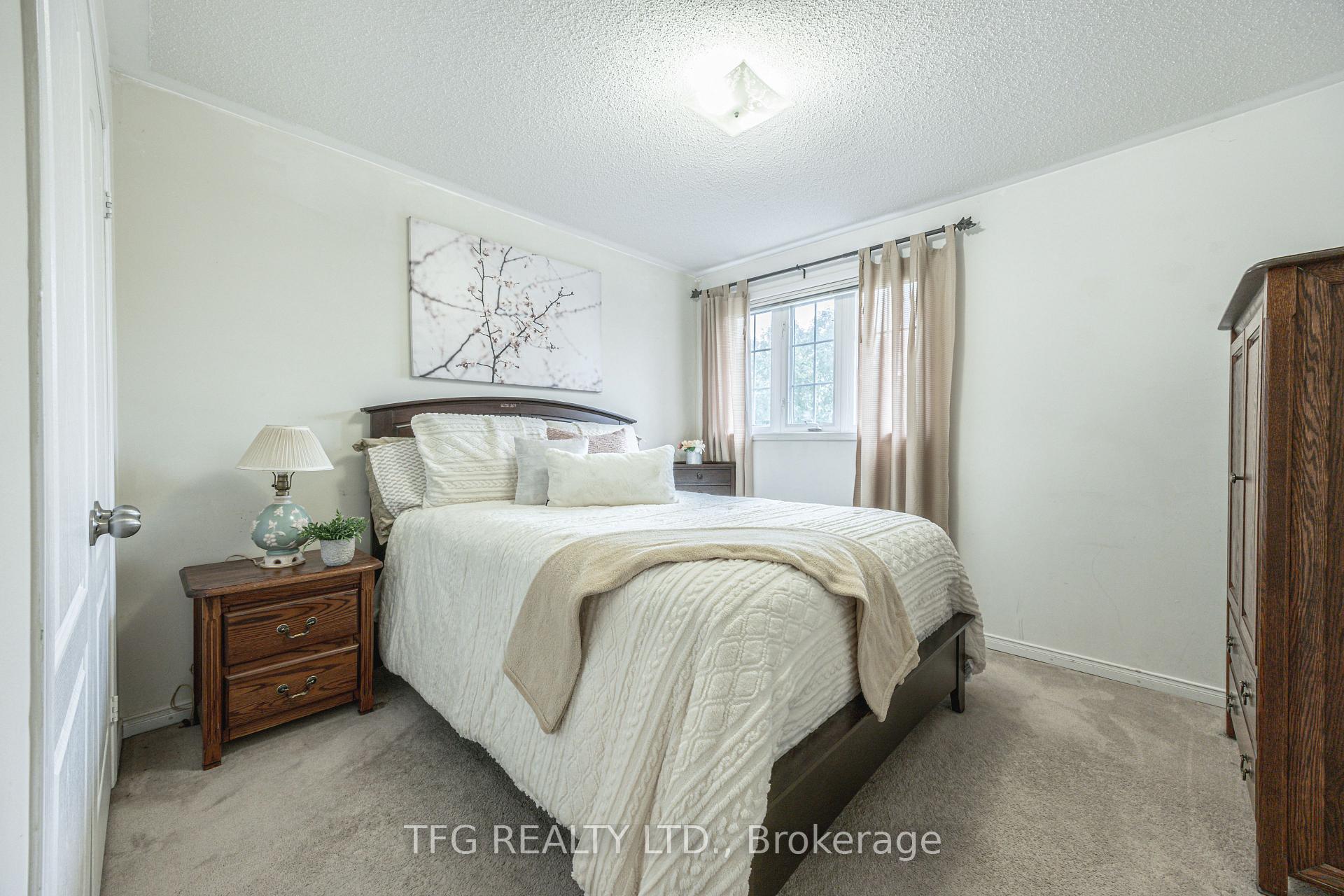 Photo 34 of 84 Stotts Crescent, Markham, Wismer — HOMEH