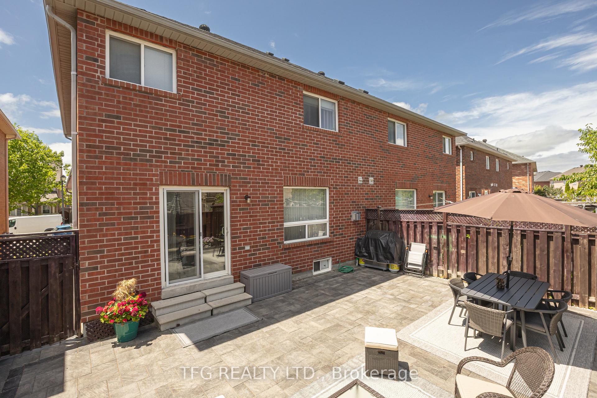 Photo 38 of 84 Stotts Crescent, Markham, Wismer — HOMEH