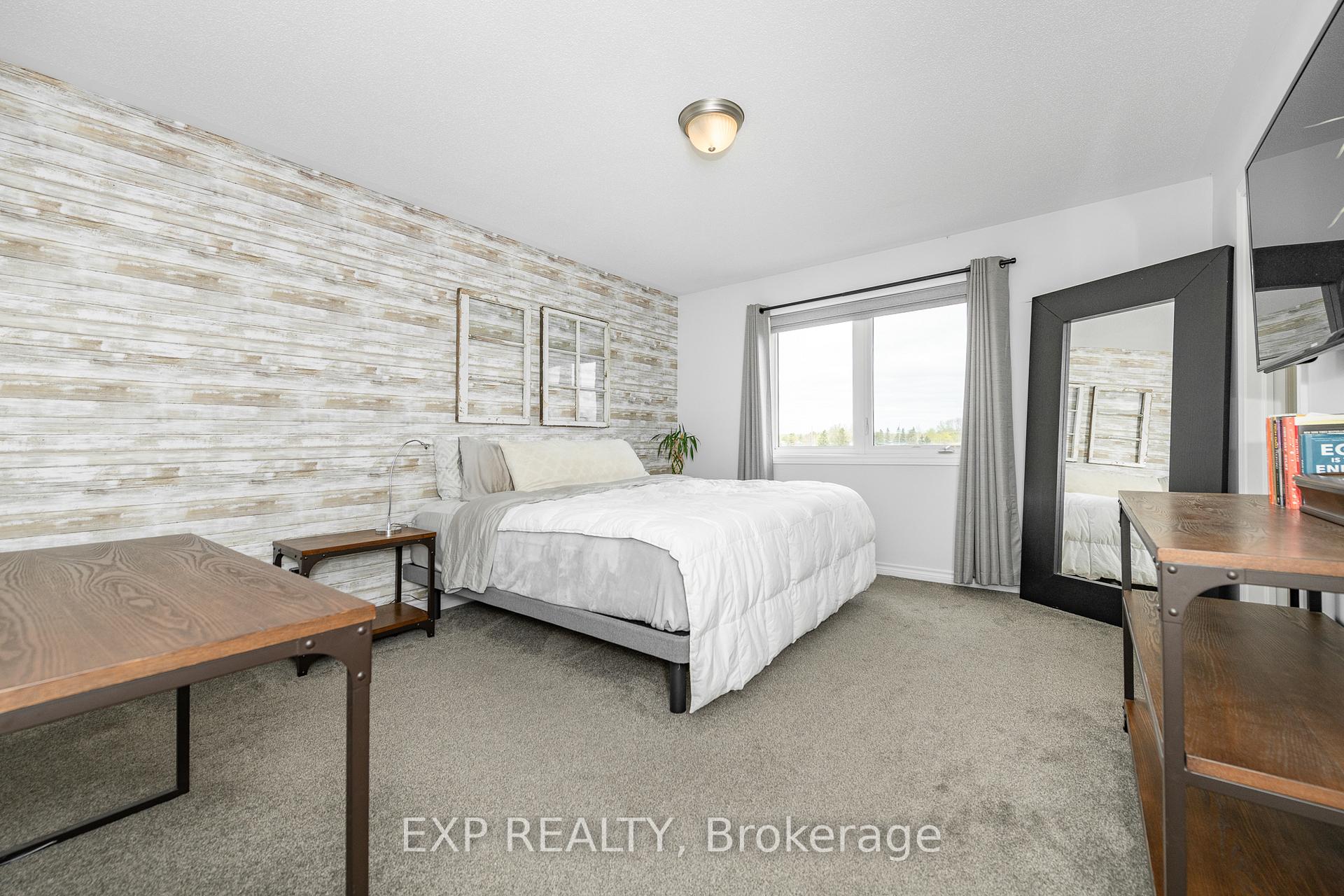 Photo 22 of 103 Cranesbill Road, Ottawa, Kanata - Emerald Meadows/Trailwest — HOMEH
