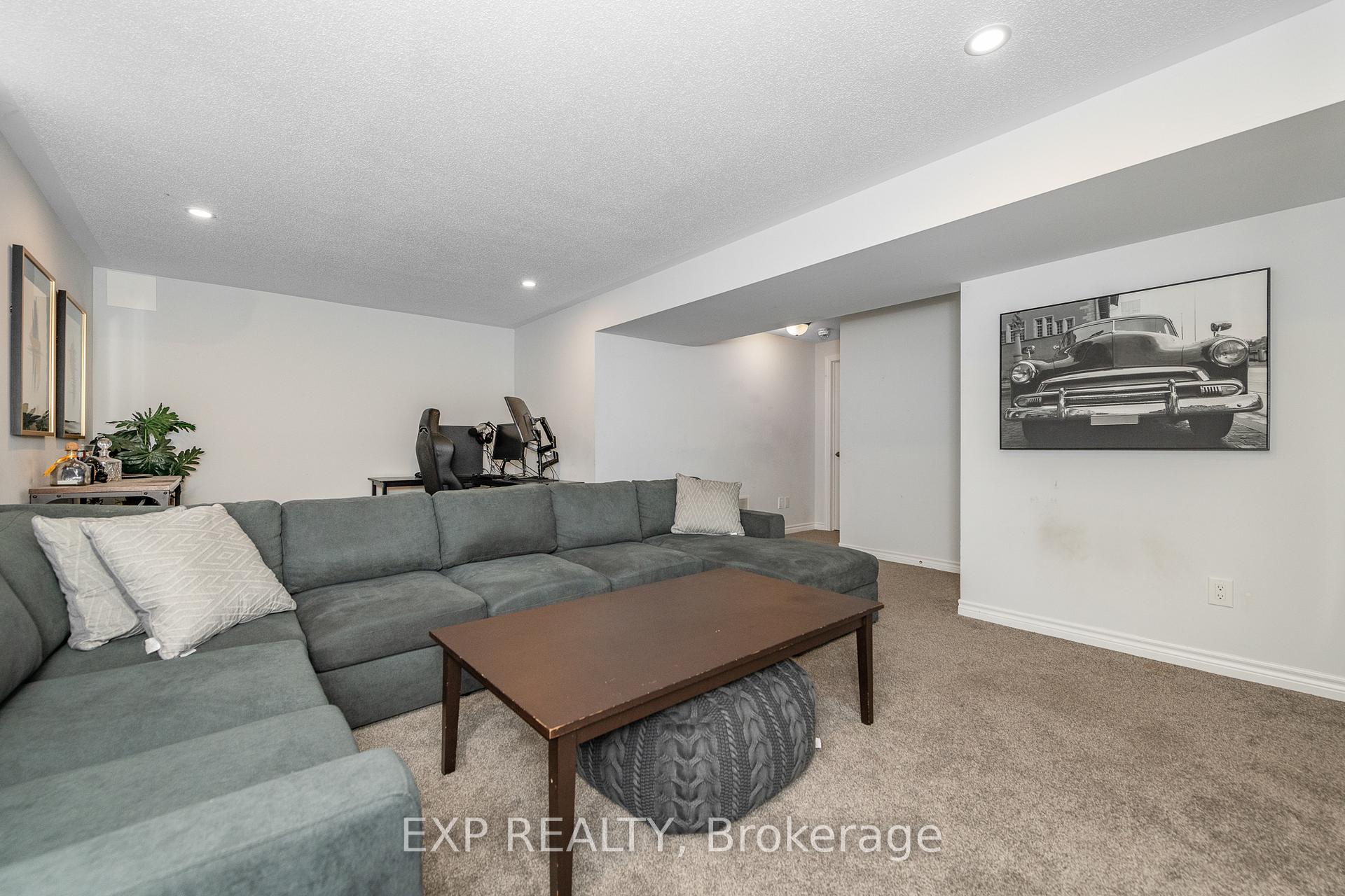 Photo 36 of 103 Cranesbill Road, Ottawa, Kanata - Emerald Meadows/Trailwest — HOMEH