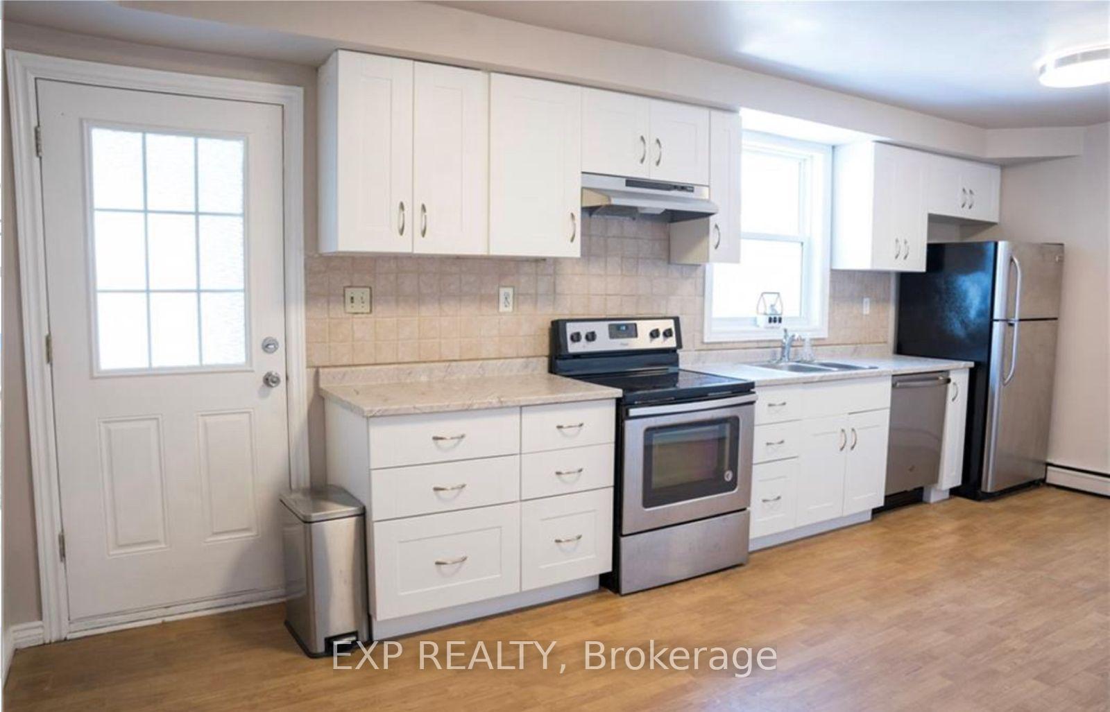 Photo 6 of 250 Highland Road W, Hamilton, Stoney Creek Mountain — HOMEH