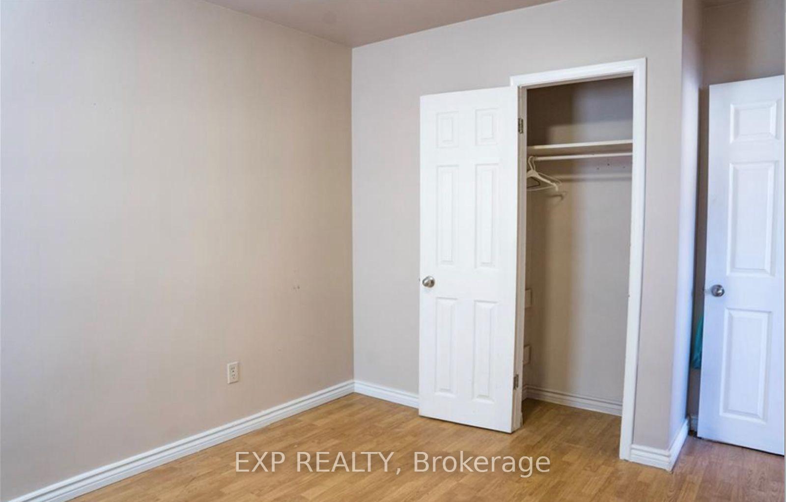 Photo 11 of 250 Highland Road W, Hamilton, Stoney Creek Mountain — HOMEH