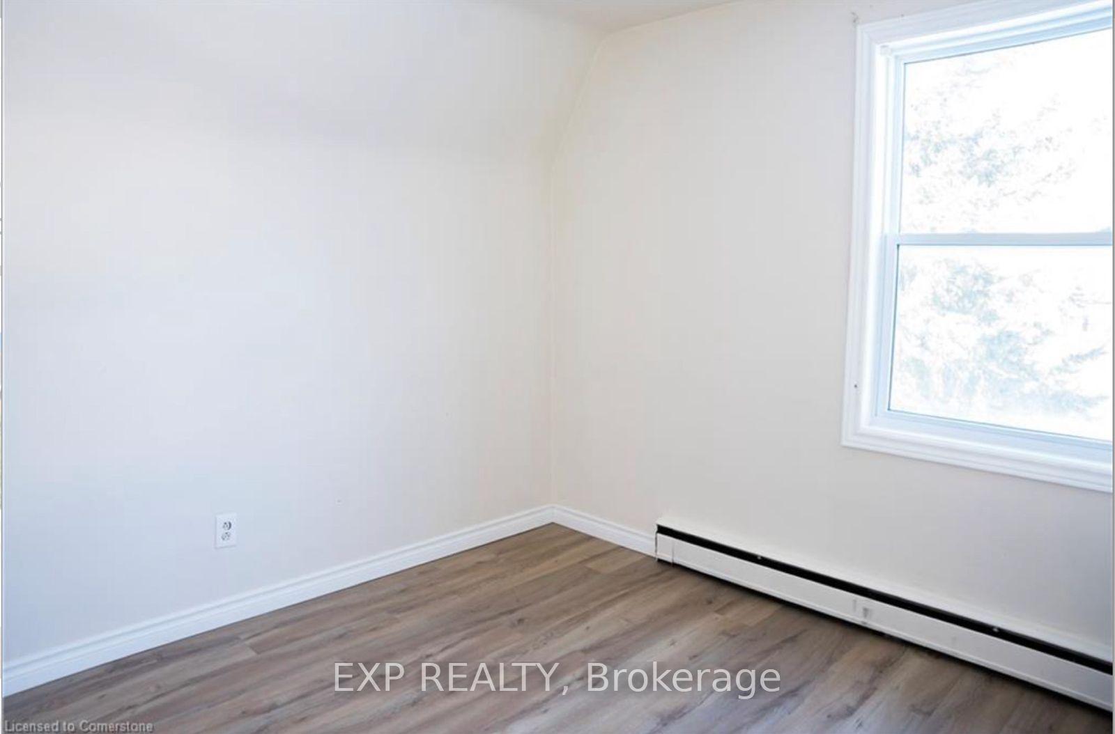Photo 15 of 250 Highland Road W, Hamilton, Stoney Creek Mountain — HOMEH