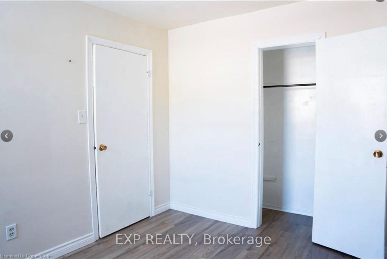 Photo 16 of 250 Highland Road W, Hamilton, Stoney Creek Mountain — HOMEH