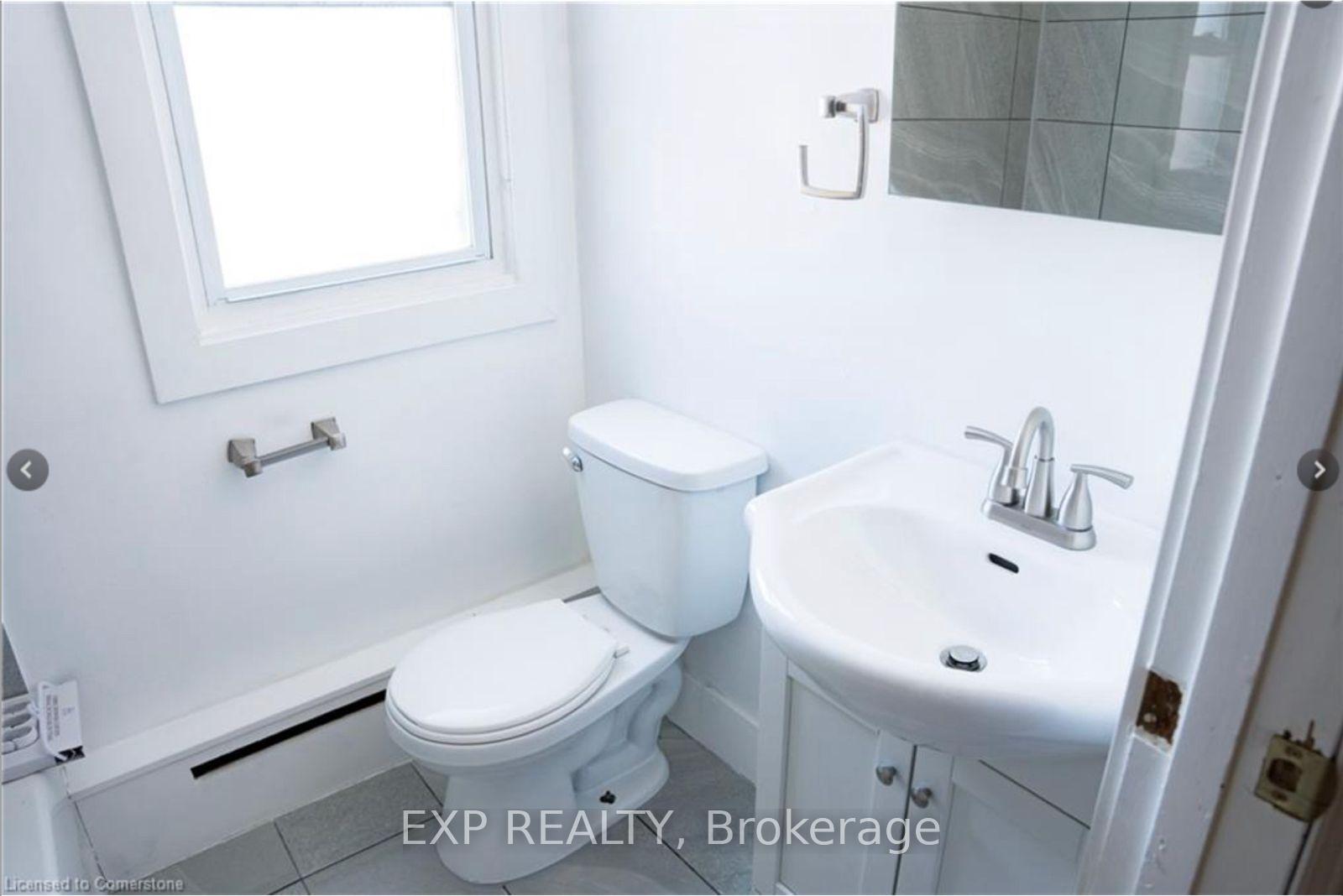 Photo 17 of 250 Highland Road W, Hamilton, Stoney Creek Mountain — HOMEH