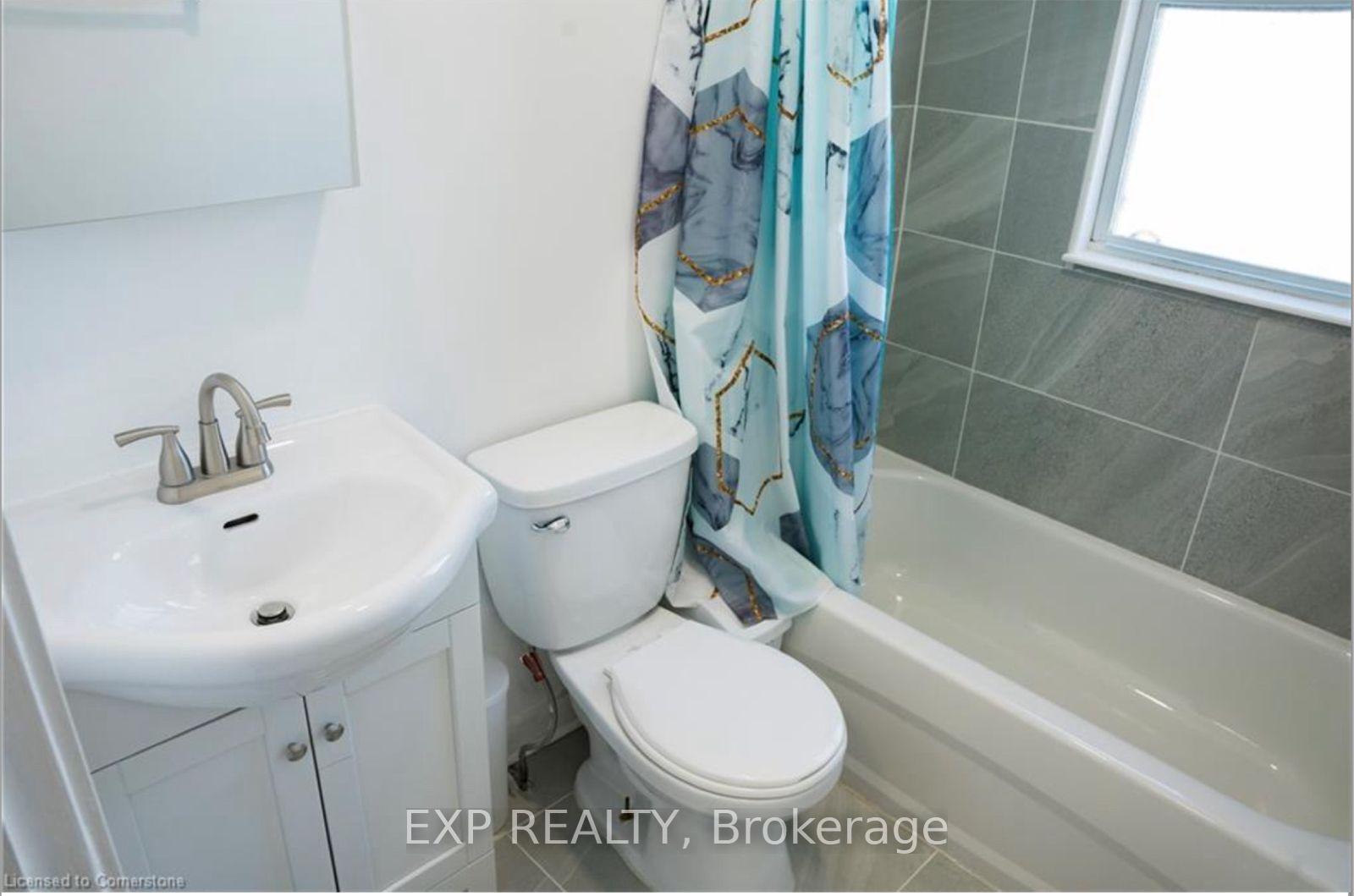 Photo 27 of 250 Highland Road W, Hamilton, Stoney Creek Mountain — HOMEH