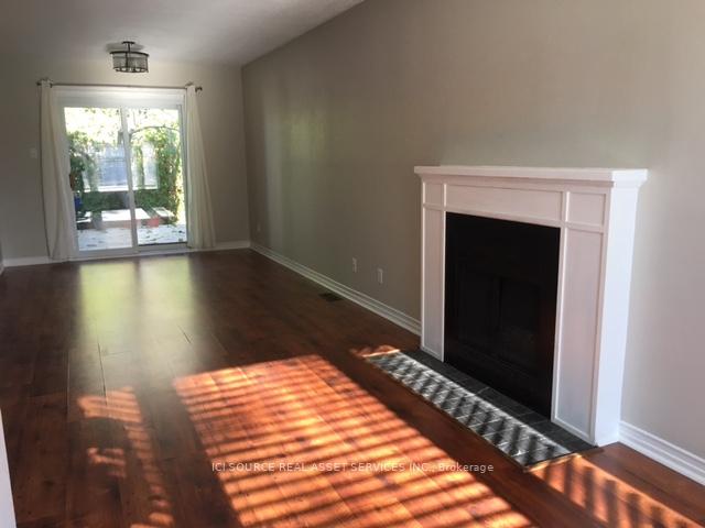 Photo 3 of 39 Foxleigh Crescent, Ottawa, Kanata - Bridlewood — HOMEH