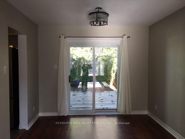 Photo 4 of 39 Foxleigh Crescent, Ottawa, Kanata - Bridlewood — HOMEH