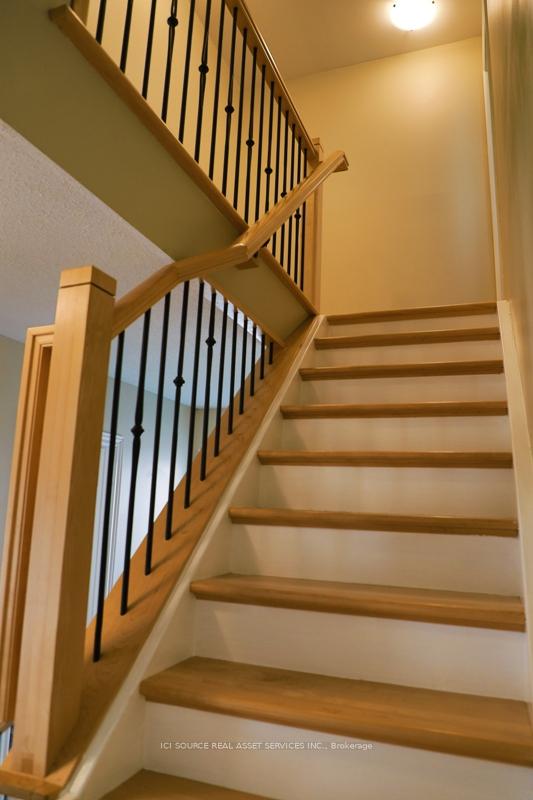Photo 9 of 39 Foxleigh Crescent, Ottawa, Kanata - Bridlewood — HOMEH