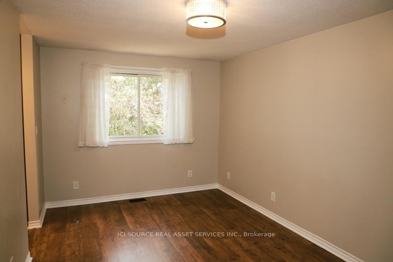Photo 12 of 39 Foxleigh Crescent, Ottawa, Kanata - Bridlewood — HOMEH