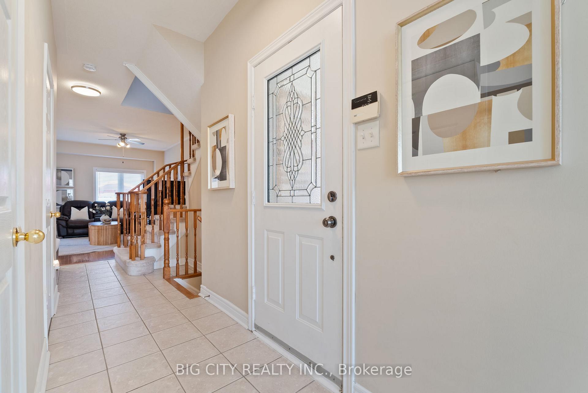 Photo 3 of 98 Riverlands Avenue, Markham, Cornell — HOMEH