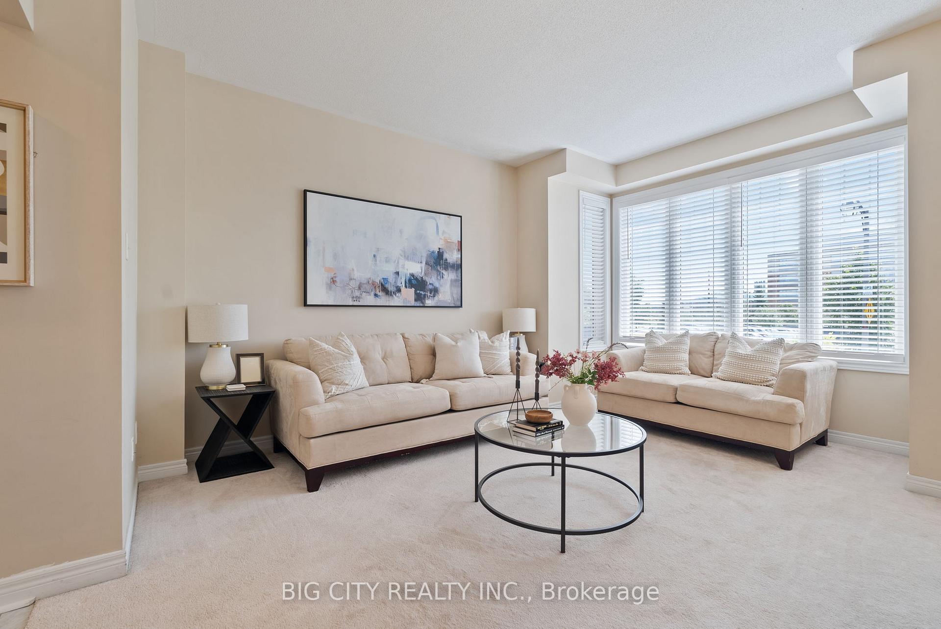 Photo 4 of 98 Riverlands Avenue, Markham, Cornell — HOMEH