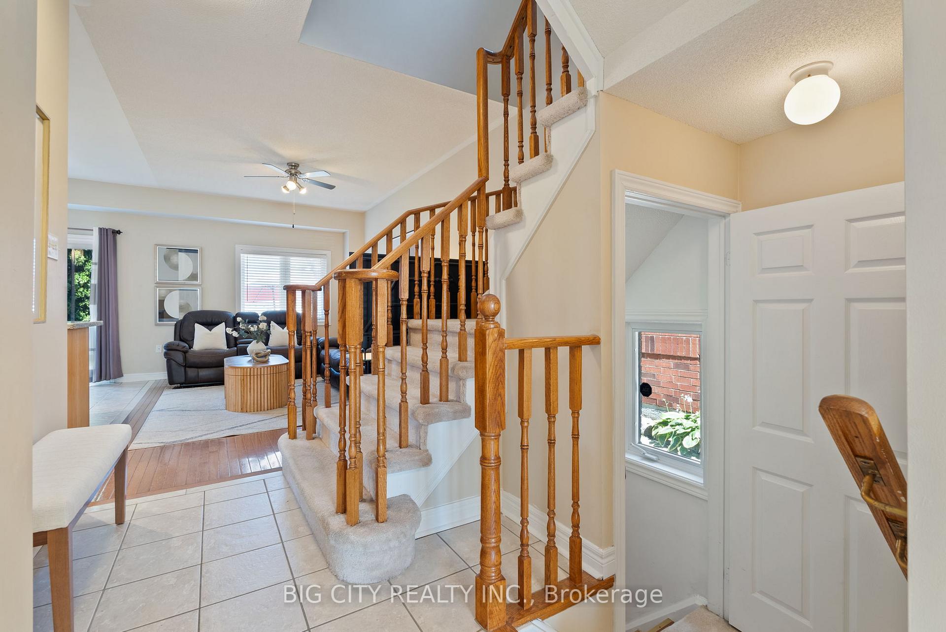 Photo 7 of 98 Riverlands Avenue, Markham, Cornell — HOMEH