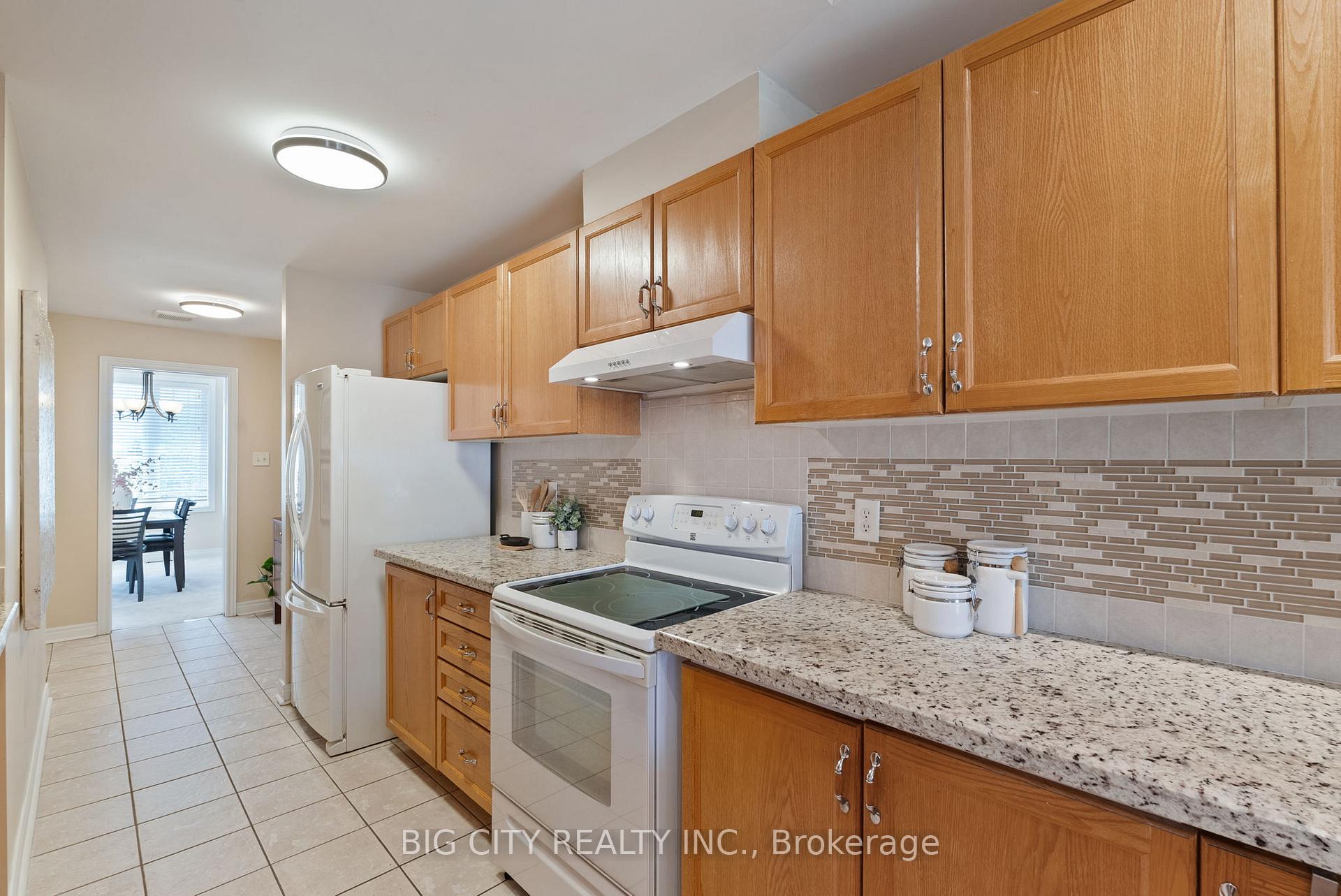 Photo 15 of 98 Riverlands Avenue, Markham, Cornell — HOMEH