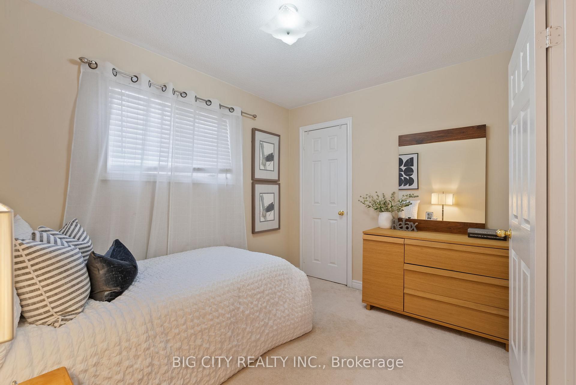 Photo 21 of 98 Riverlands Avenue, Markham, Cornell — HOMEH
