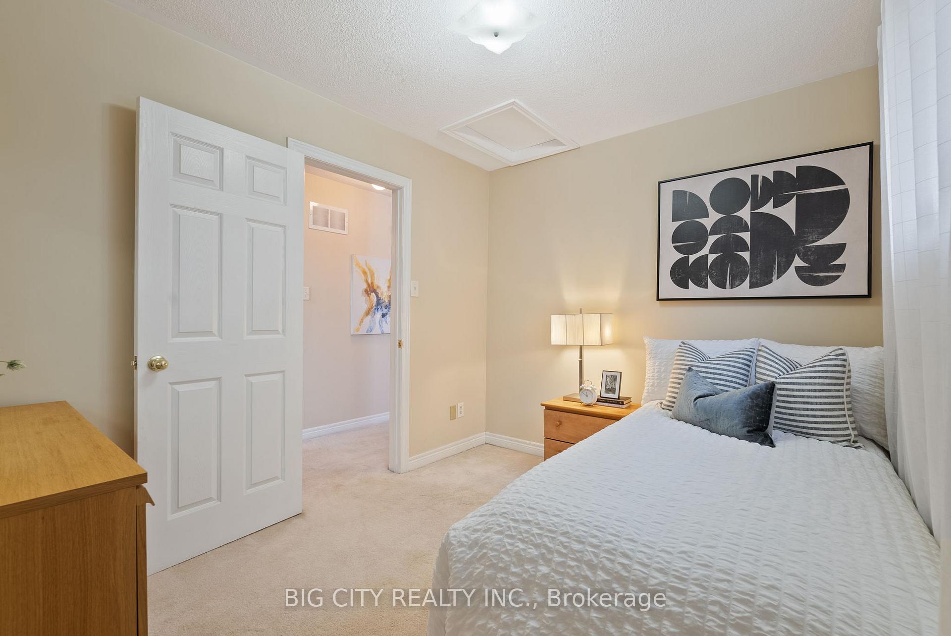 Photo 22 of 98 Riverlands Avenue, Markham, Cornell — HOMEH