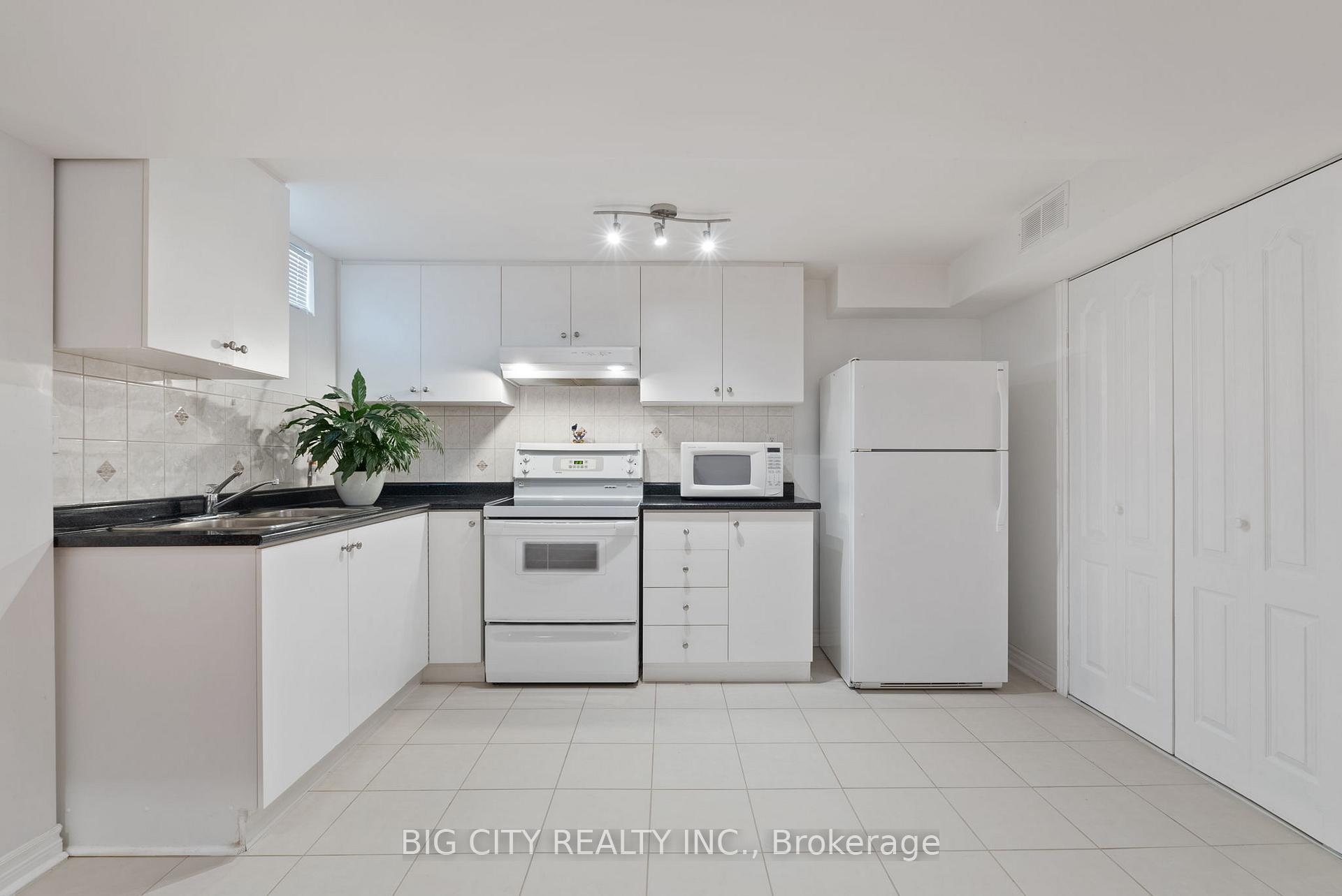 Photo 28 of 98 Riverlands Avenue, Markham, Cornell — HOMEH