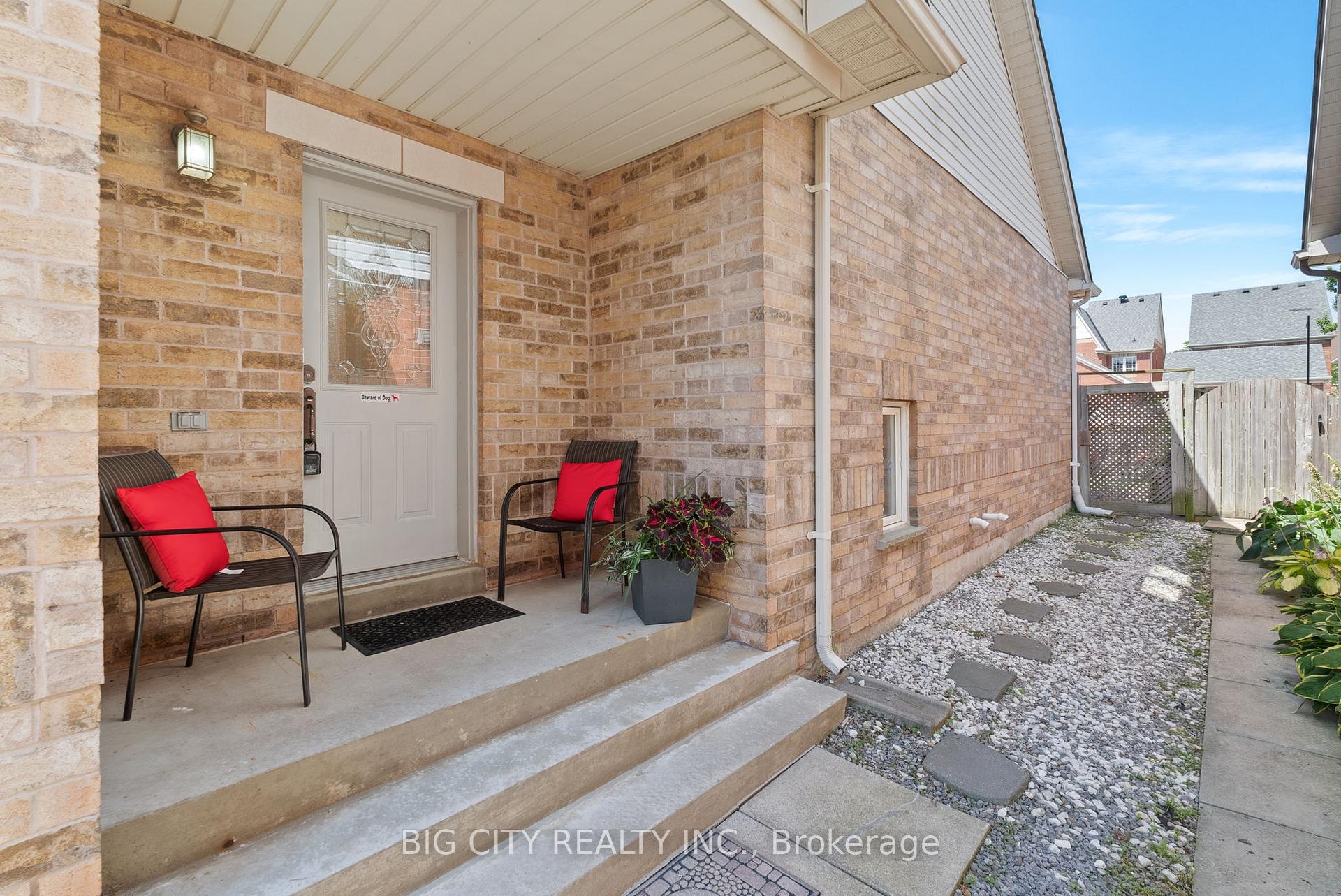 Photo 35 of 98 Riverlands Avenue, Markham, Cornell — HOMEH